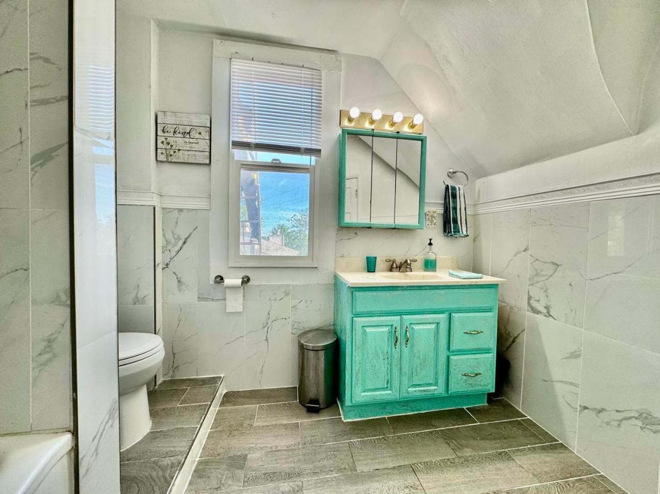 Cozy Private Room With Shared Bathroom On The 1St Floor - Conveniently Located Near Seatac Airport And Downtown Сиэтл Экстерьер фото